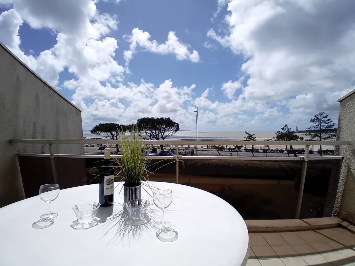 Saint Georges de Didonne - APPARTEMENT FACE à la PLAGE - Etoile de Mer Exterior foto